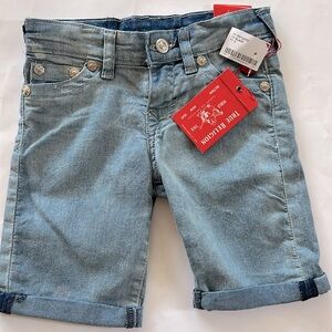 True Religion Boys denim shorts size 5 blue jean shorts cuffed kids shorts NEW